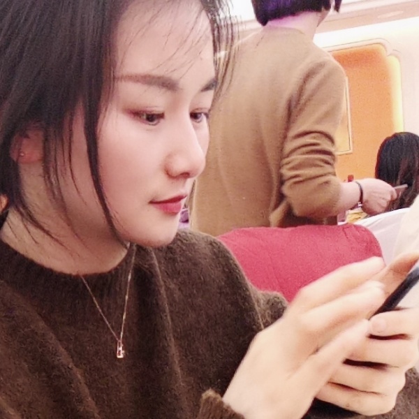 微笑学姐的照片
