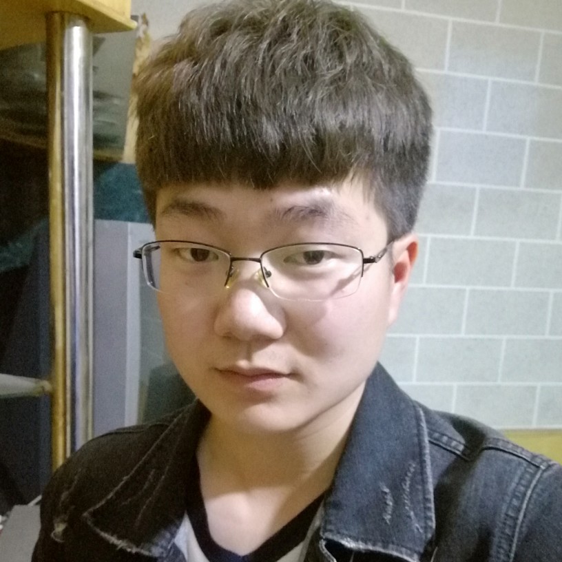 念辰辛的照片