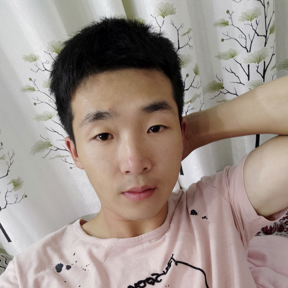 犹豫拾忆店员的照片