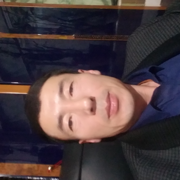 胡鈞一的照片
