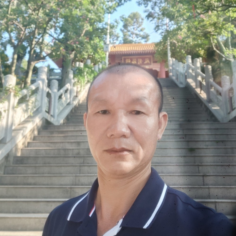 碧影方朴实的照片