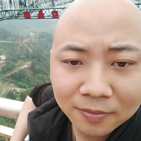 袁老师1的照片