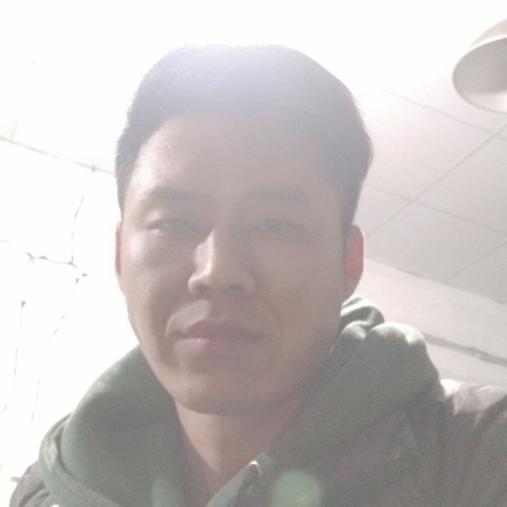迷茫迎钢笔的照片