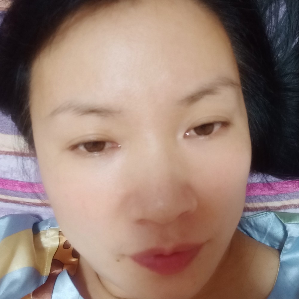 情动倾心动人的照片