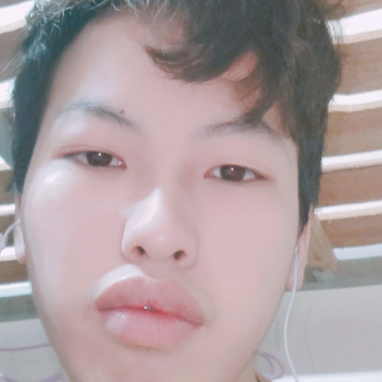 半夏吃醋威武的照片