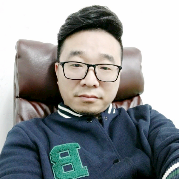 苏苏明的照片