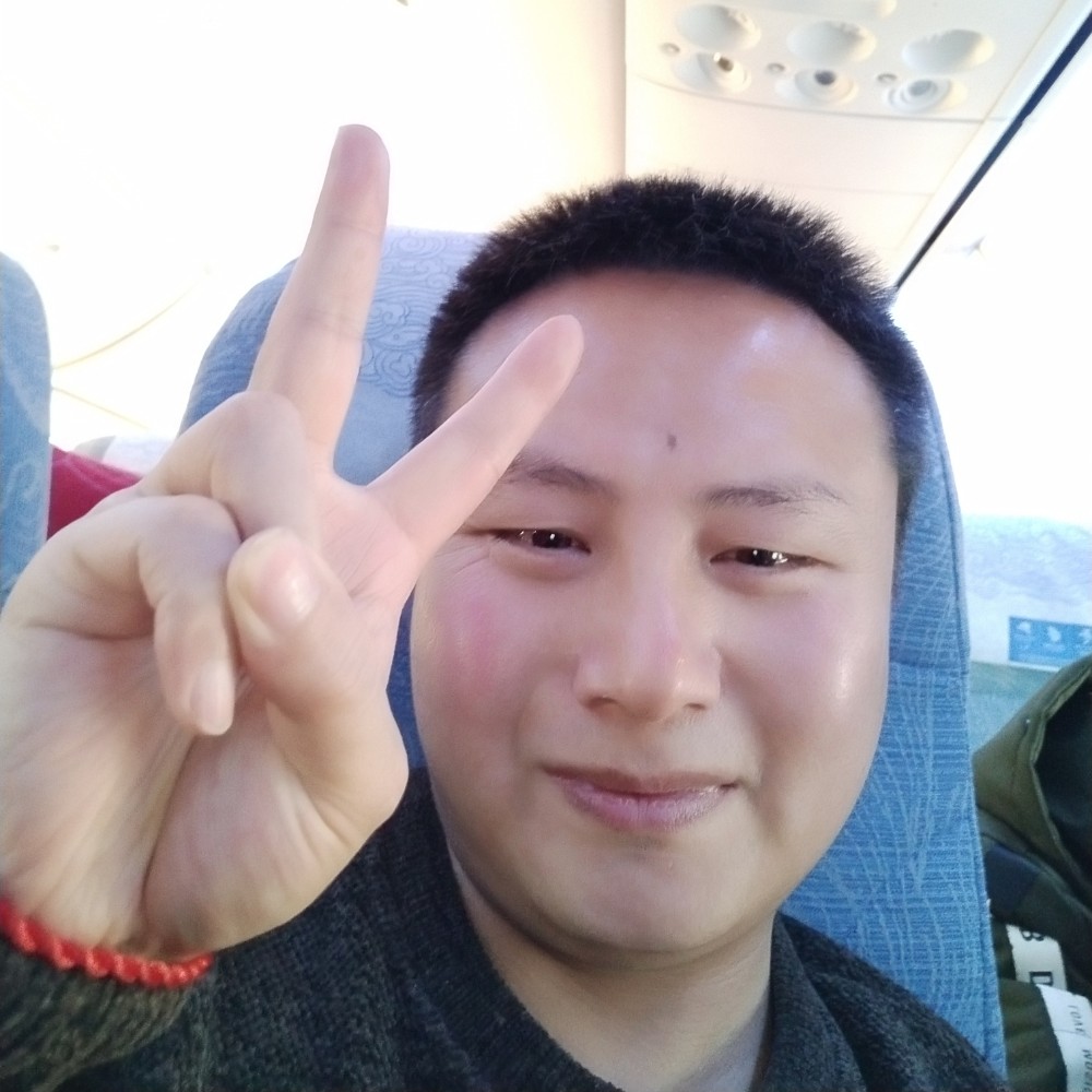 山晖的照片