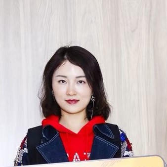 邹子夕的照片