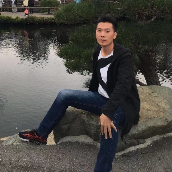 取名阳光男孩的照片
