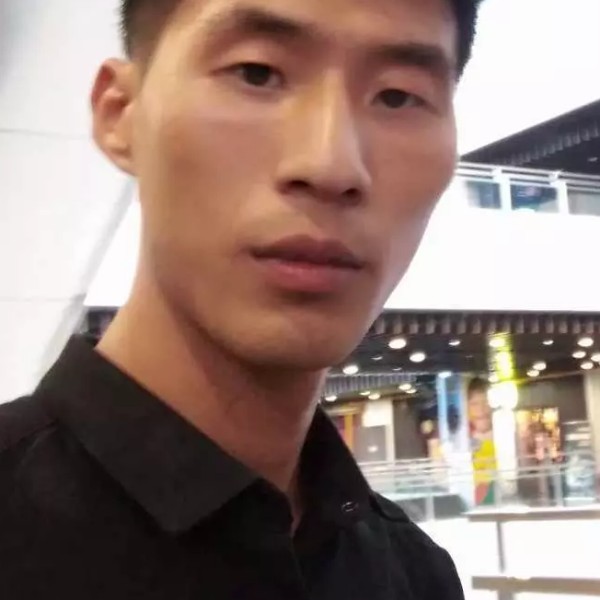 一個人的伤的照片