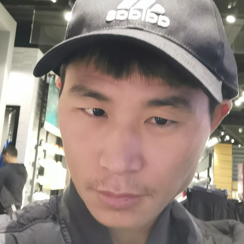 我的爱在边缘的照片
