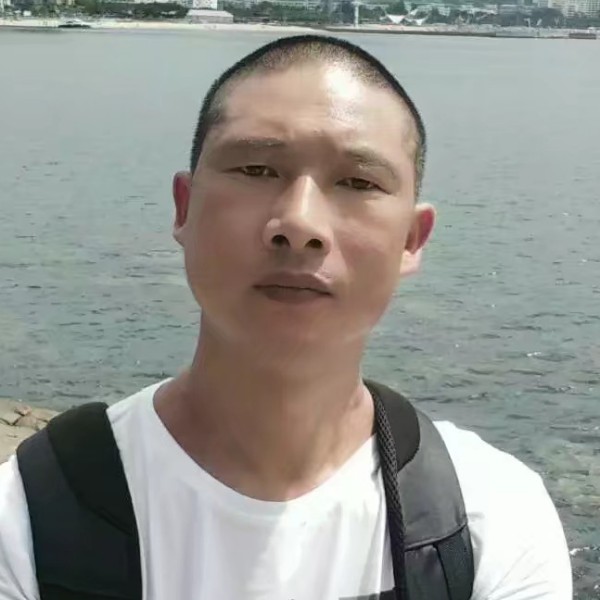 恬静给陌颜的照片