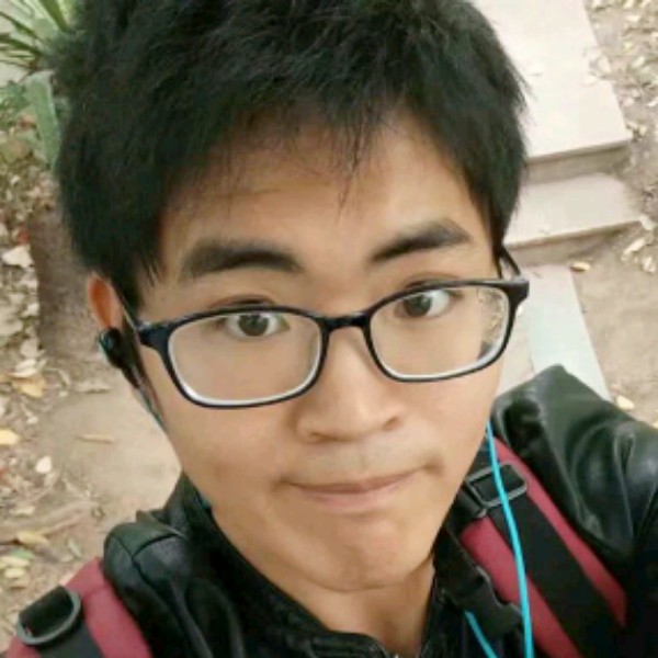 外向邂逅小刺猬的照片
