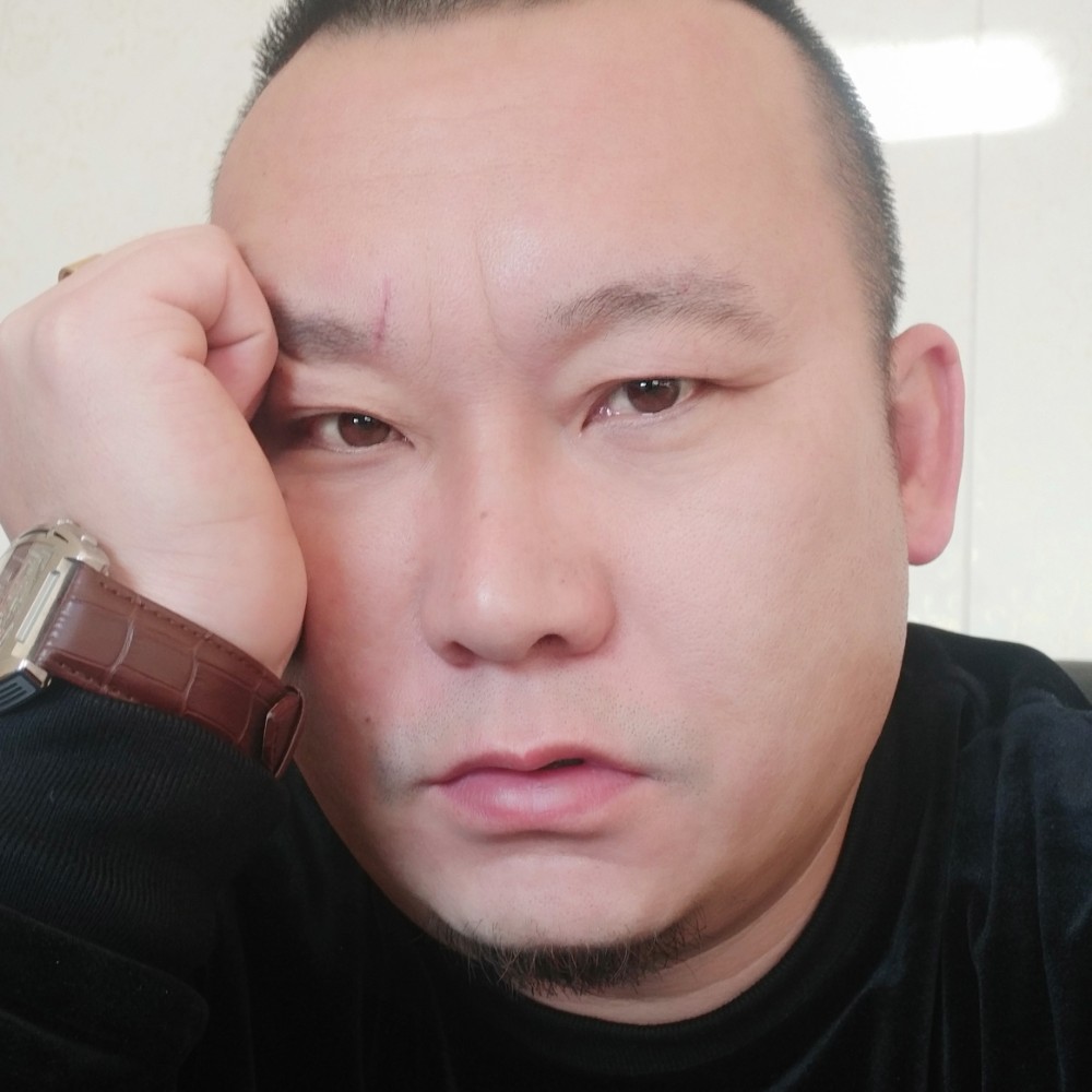 做理想青年的照片
