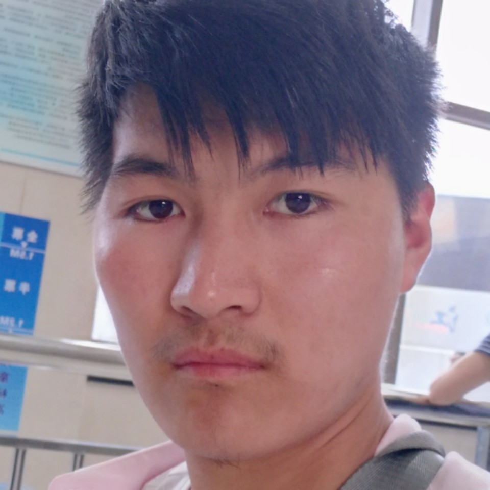 鞋垫跳跃的照片