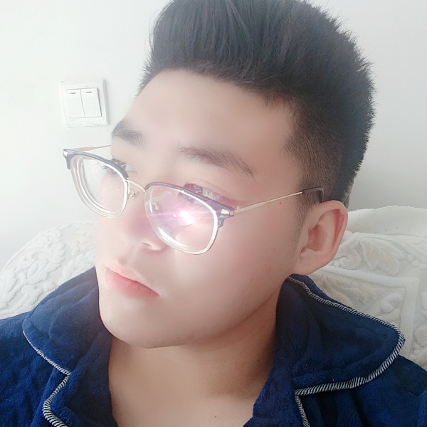 一米八六的阿飞的照片