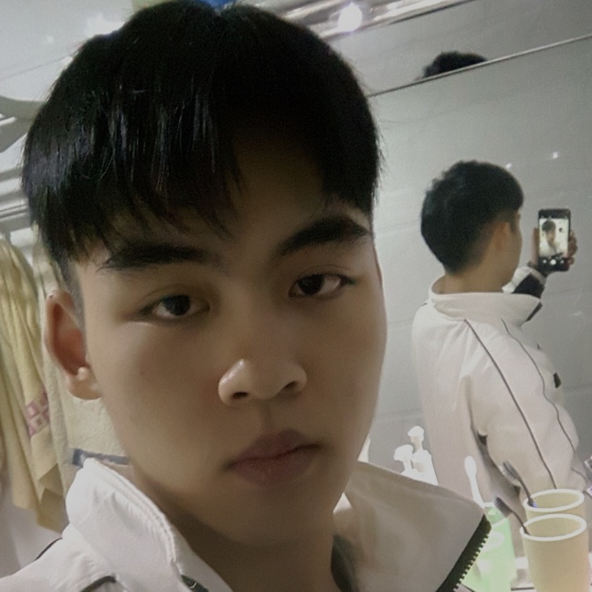 锦瑟漠然的照片