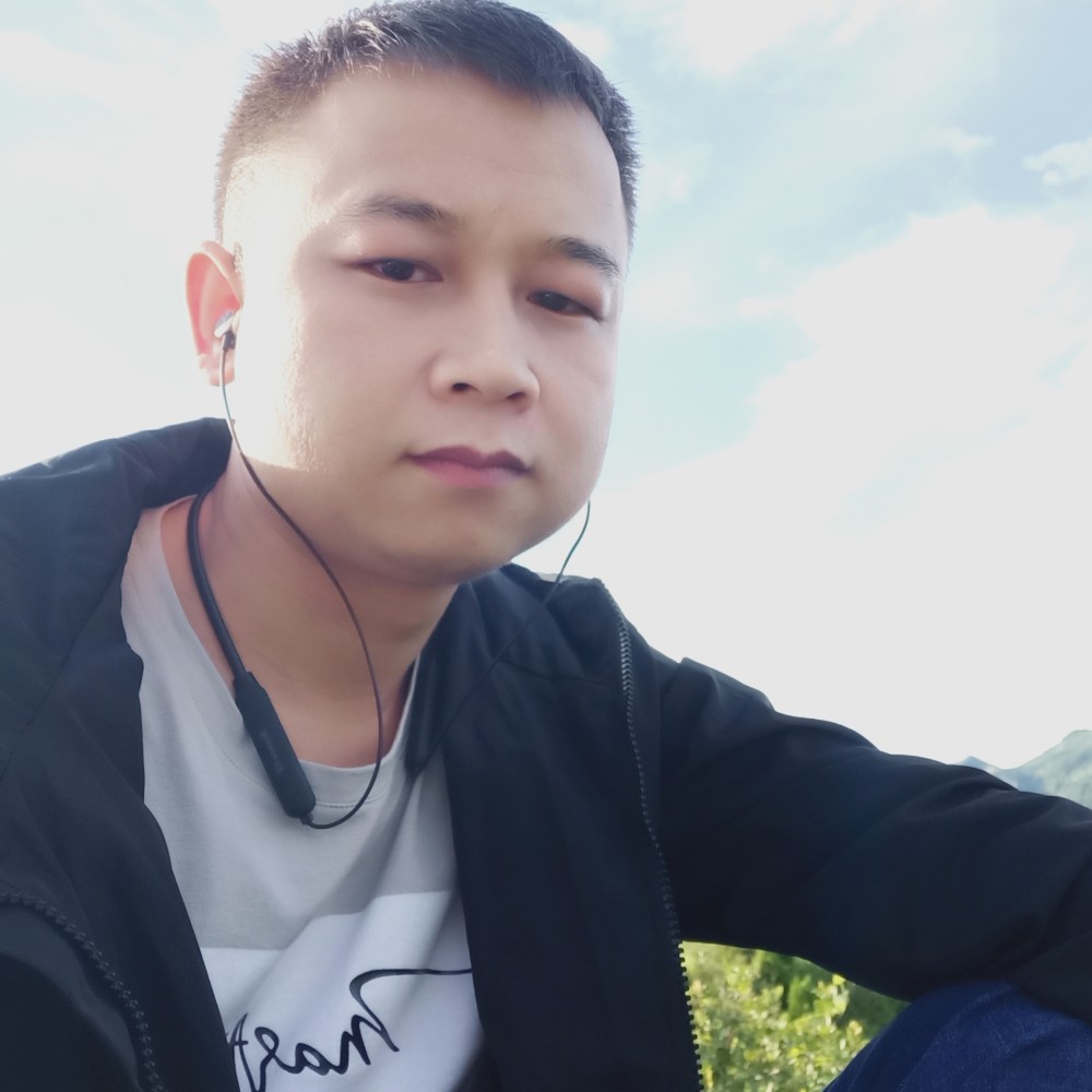 壹个人，壹座城的照片