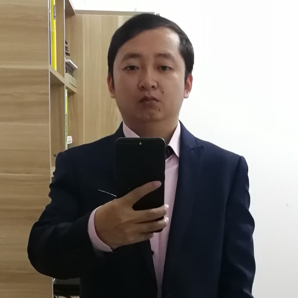 冷静凝眸冷月的照片