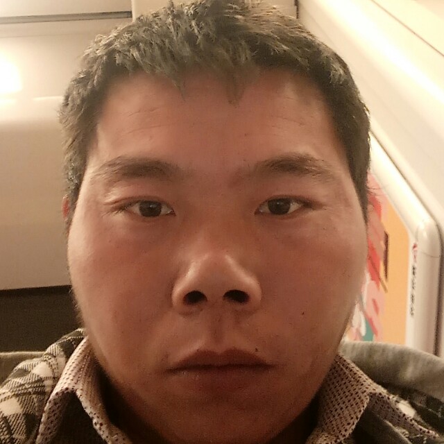 晚上睡觉没人陪的照片