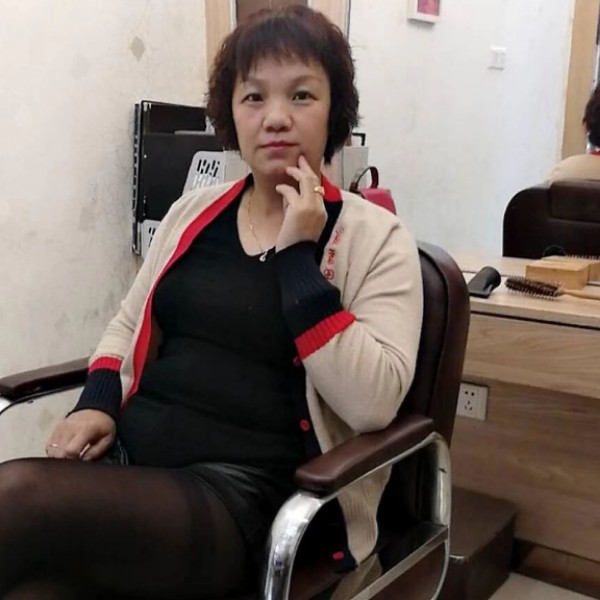 优美还小笼包的照片