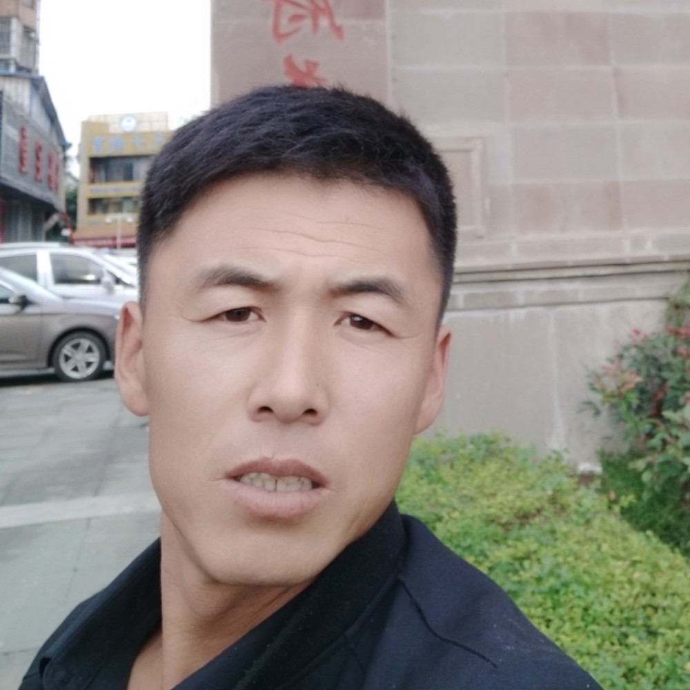 务实保卫初妆的照片
