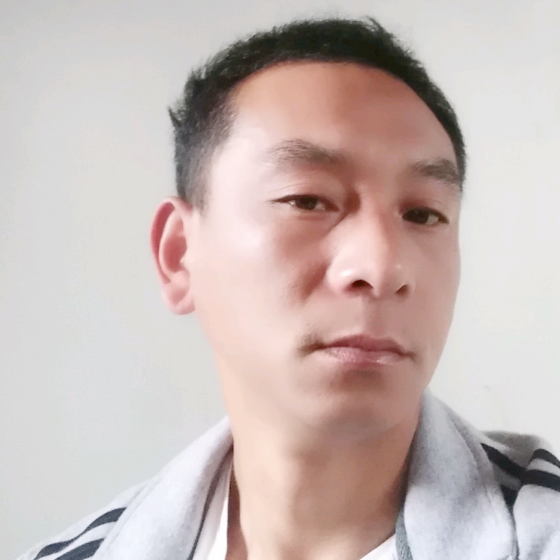 那一半的照片
