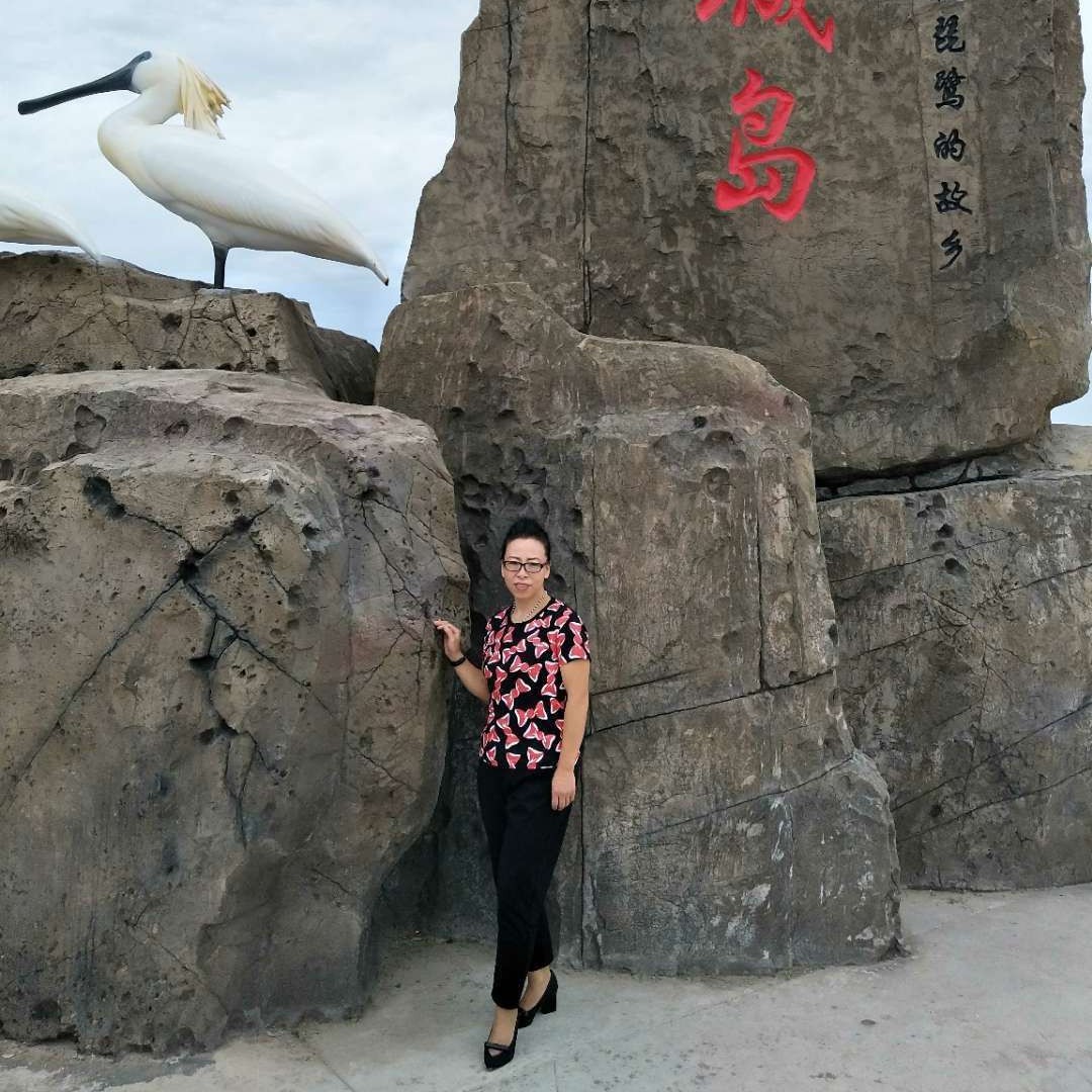 活泼爱恋奇迹的照片