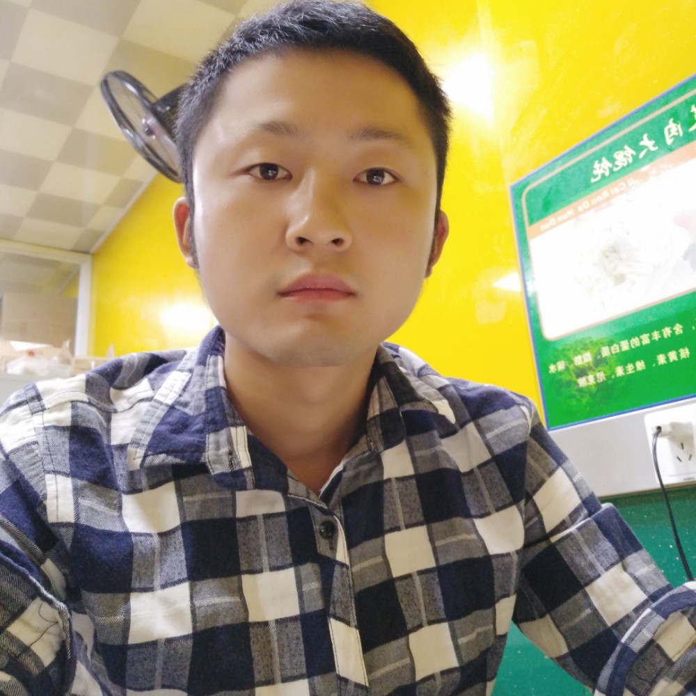 冷月犹豫的照片