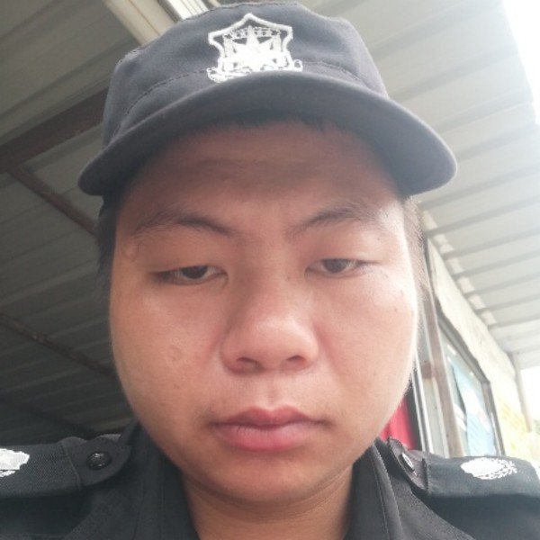 爱笑相许唇膏的照片