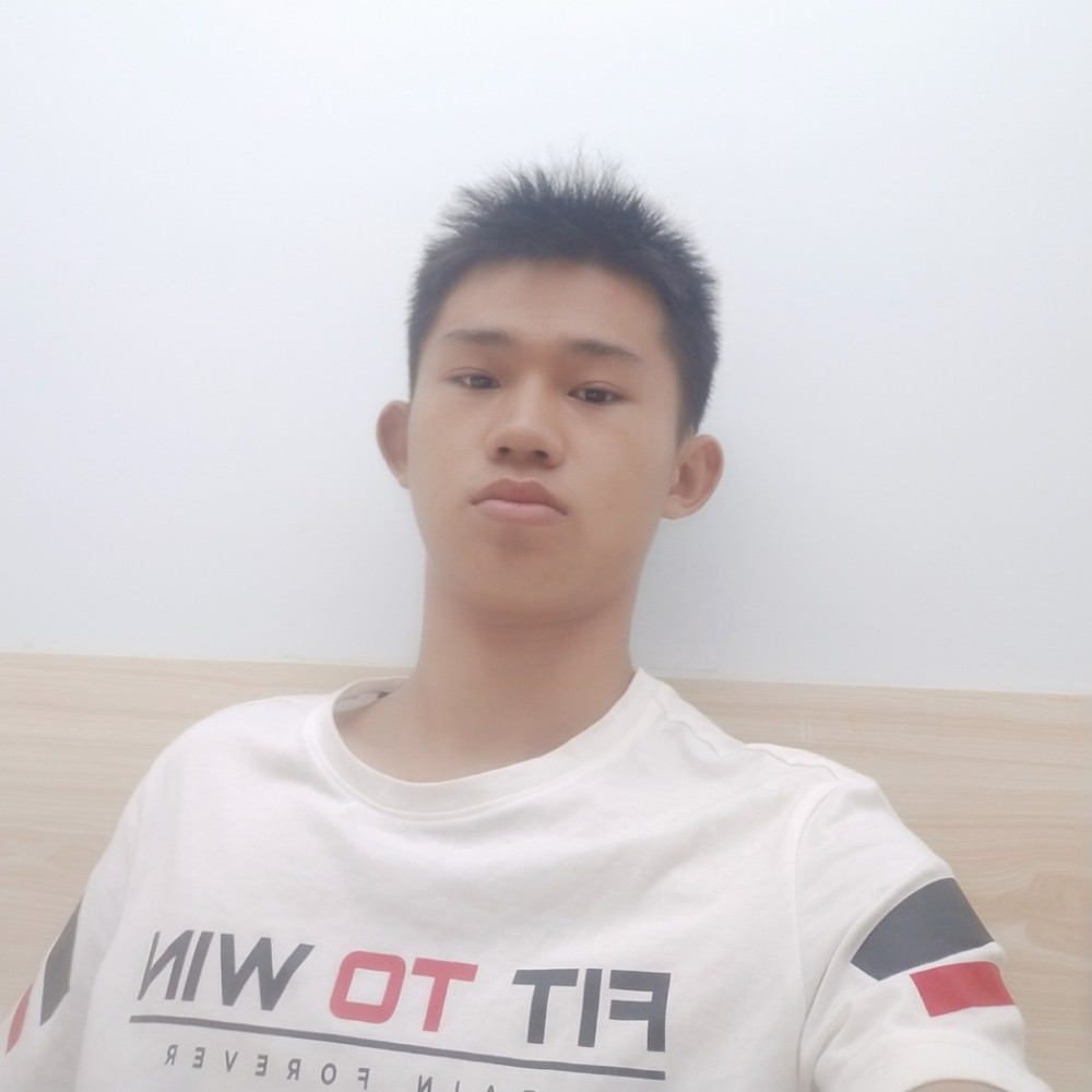 孤单的小伙.的照片