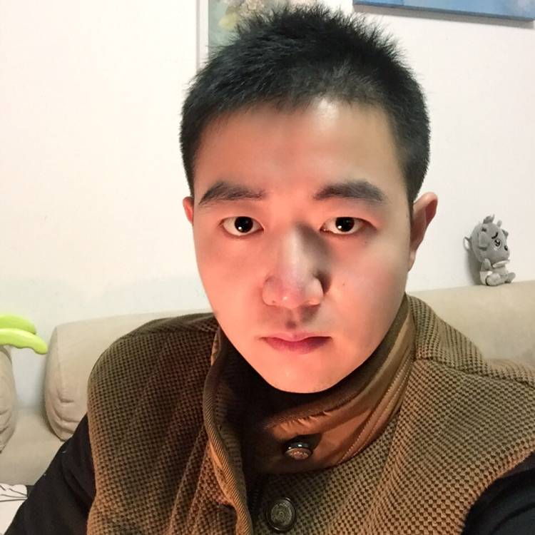 A a ron的照片