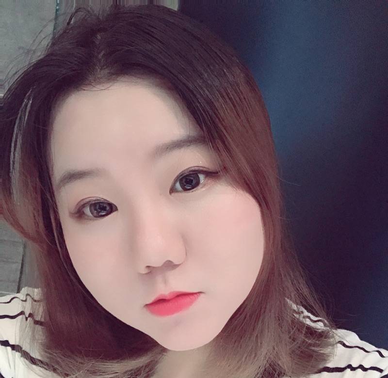 Tiff咚的照片