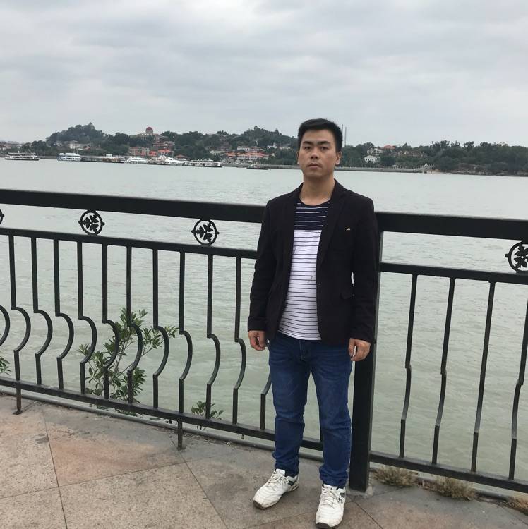 A在路上的照片