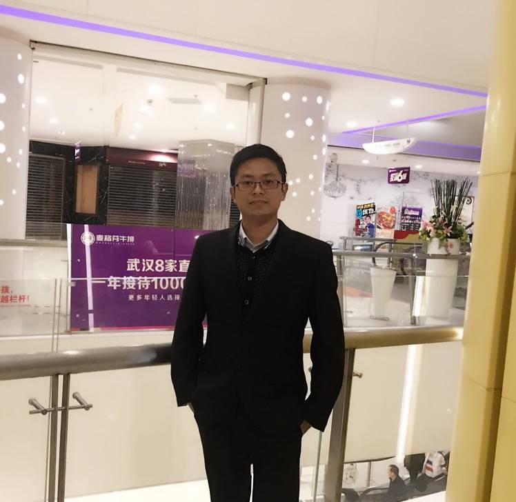 过惘的照片