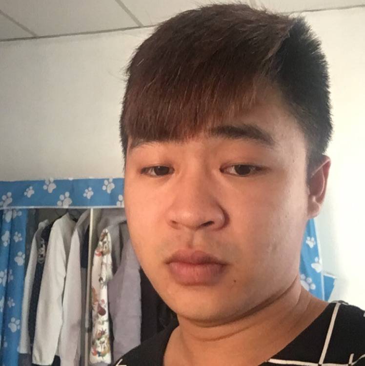 致青春~的照片