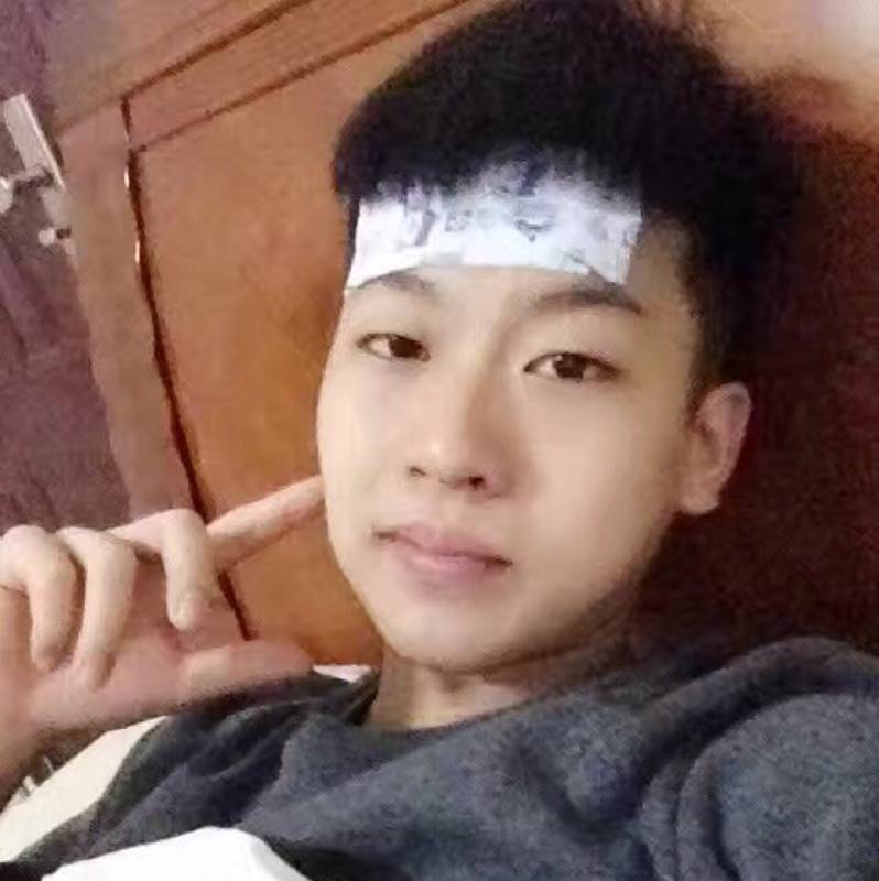 deMonEe的照片