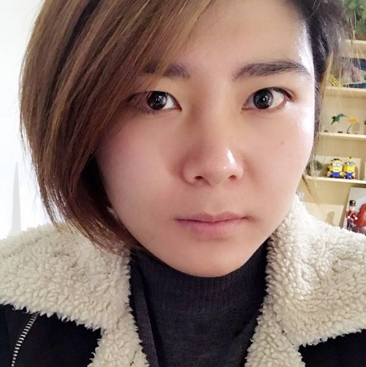 苯茑的照片