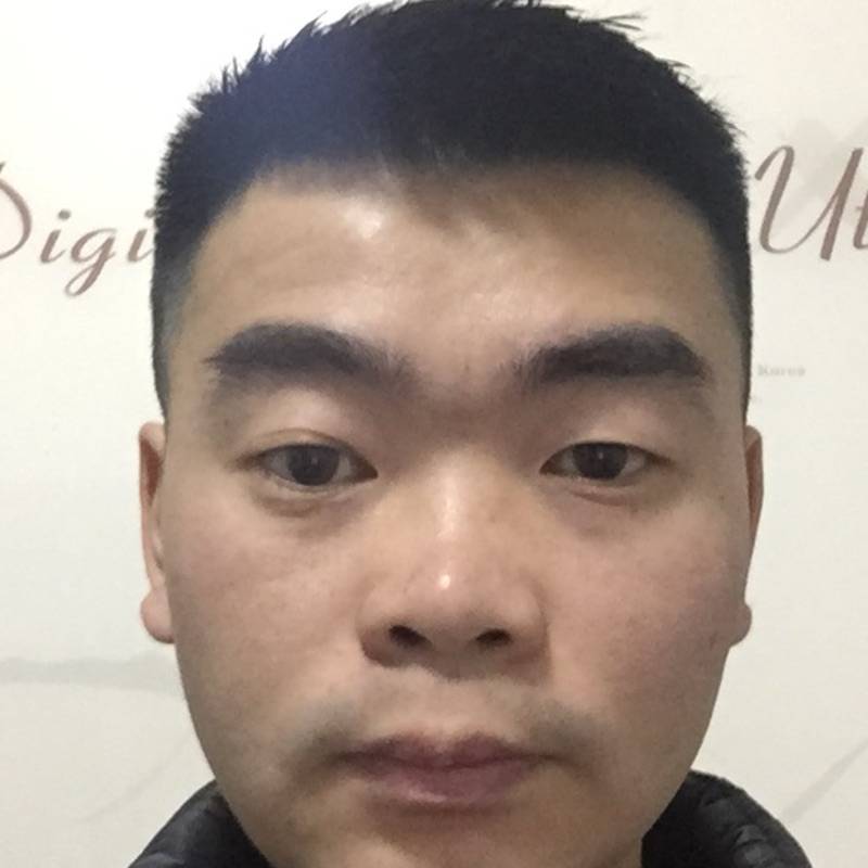 秀目依肩情锋的照片