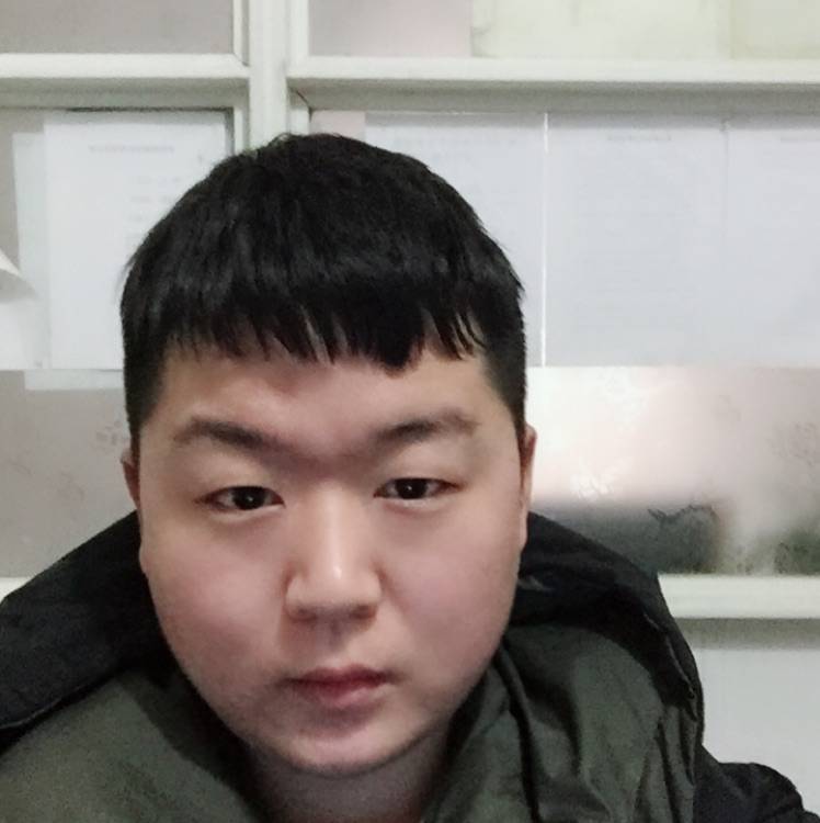 西平的老兵的照片