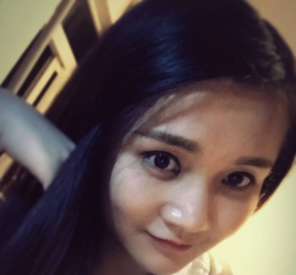 丫头玲的照片