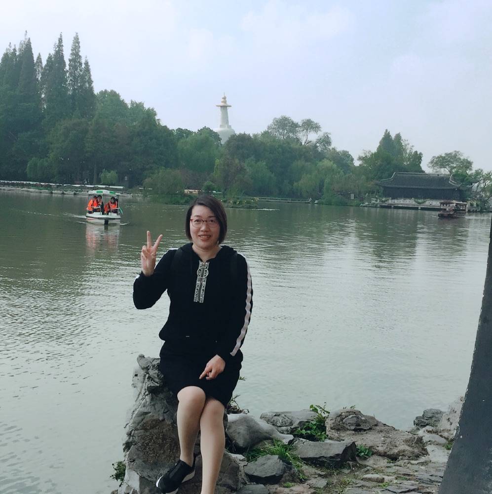 Z h l的照片