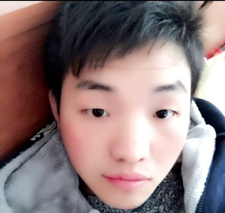 背影沉默的照片