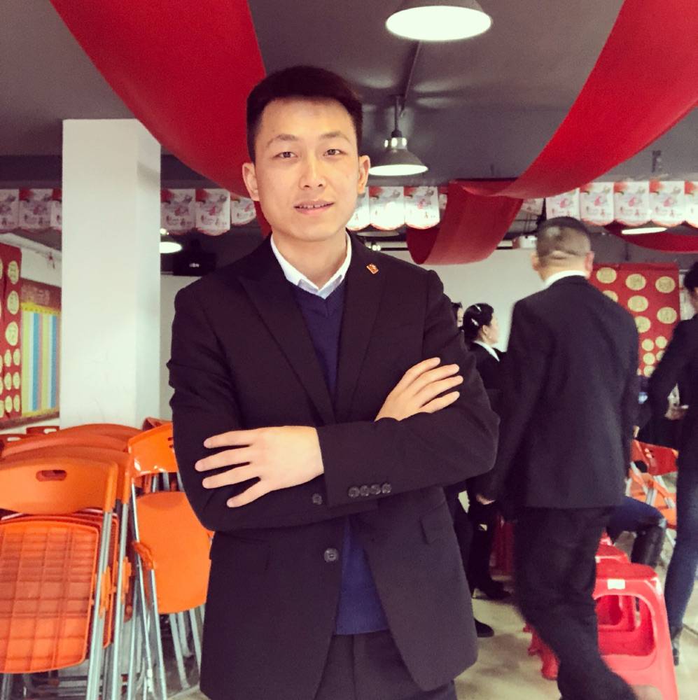 黄黄绿绿的照片