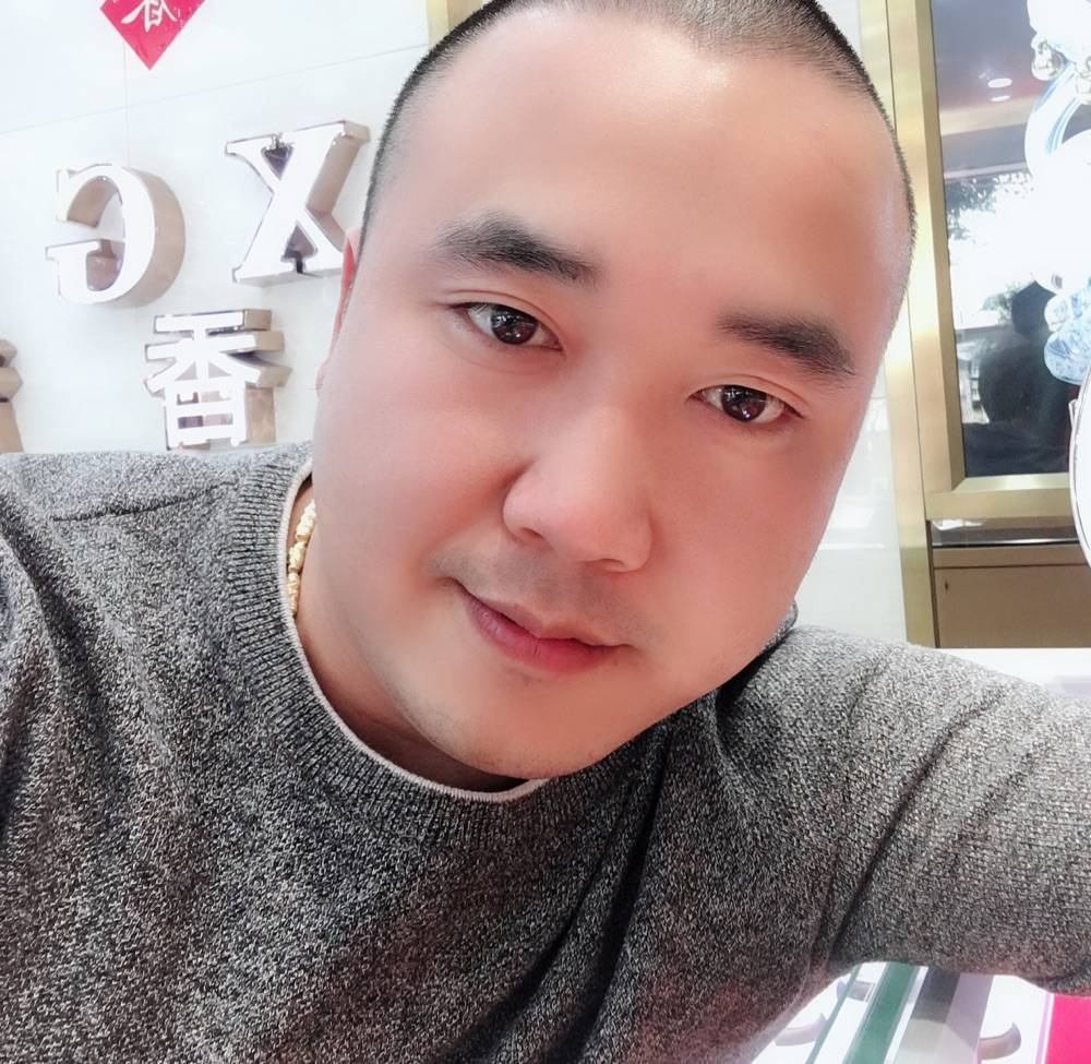 玉松的照片