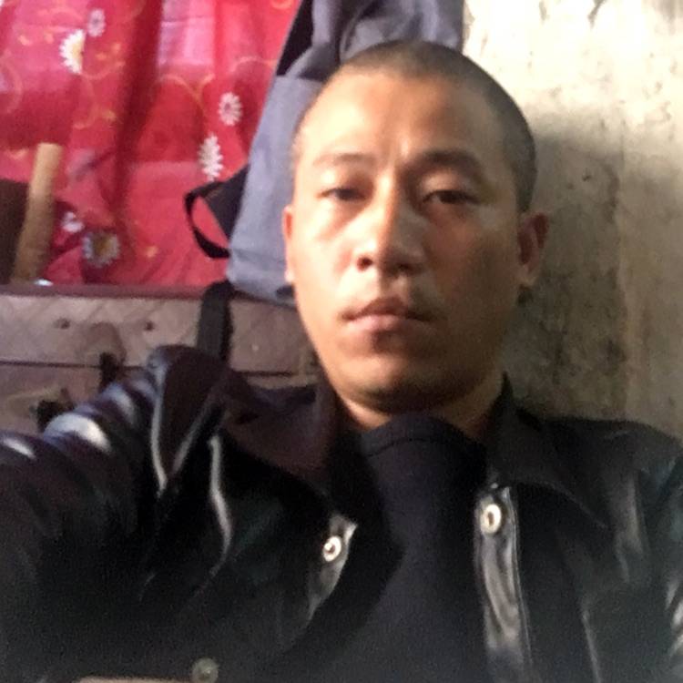 李永华的照片