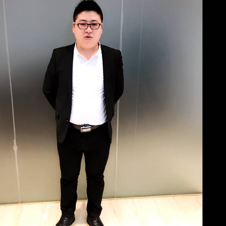 大肚子的照片