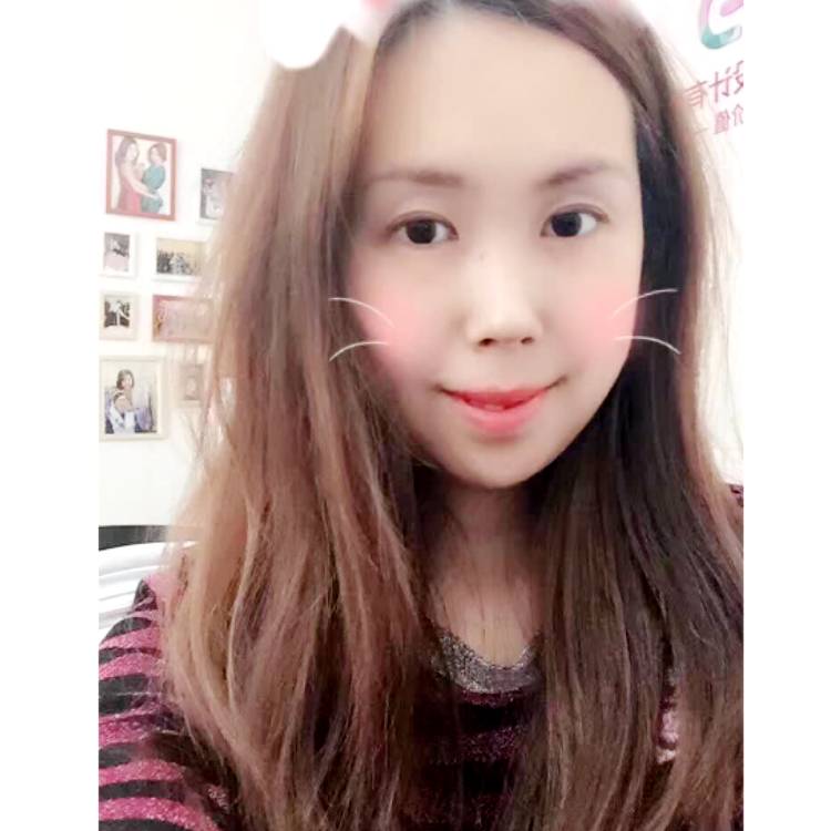 蔷薇薇的照片