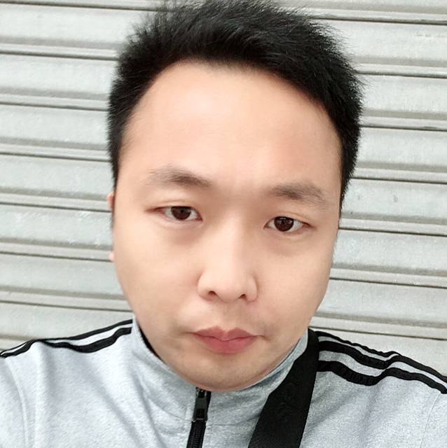 脸红的菇的照片
