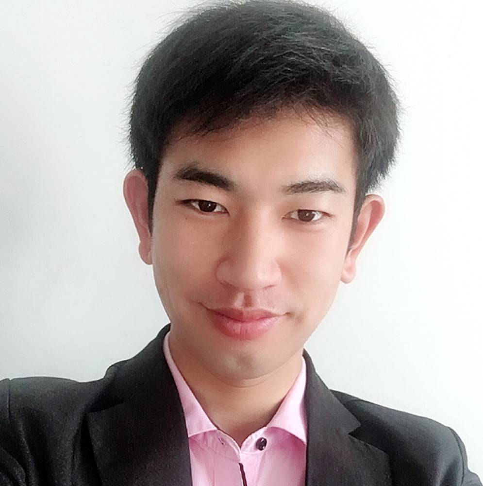 以我之名,冠你之的照片